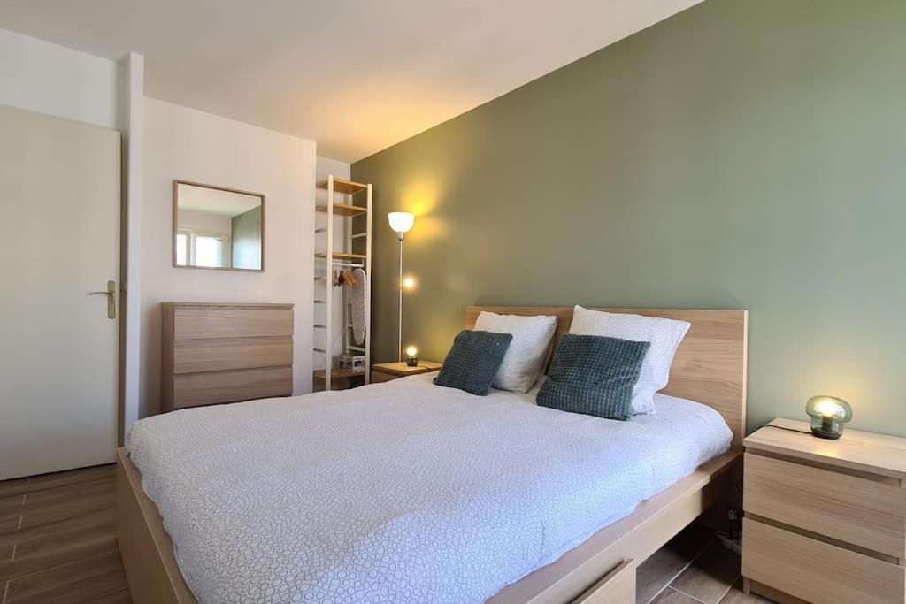 Appt 80M², 13 P, Disneyland, Fibre, 2 Parkings Chessy  Eksteriør bilde
